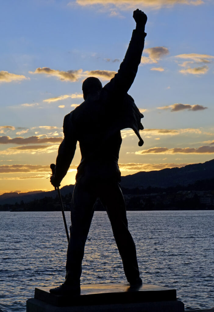 Freddy Mercury statue