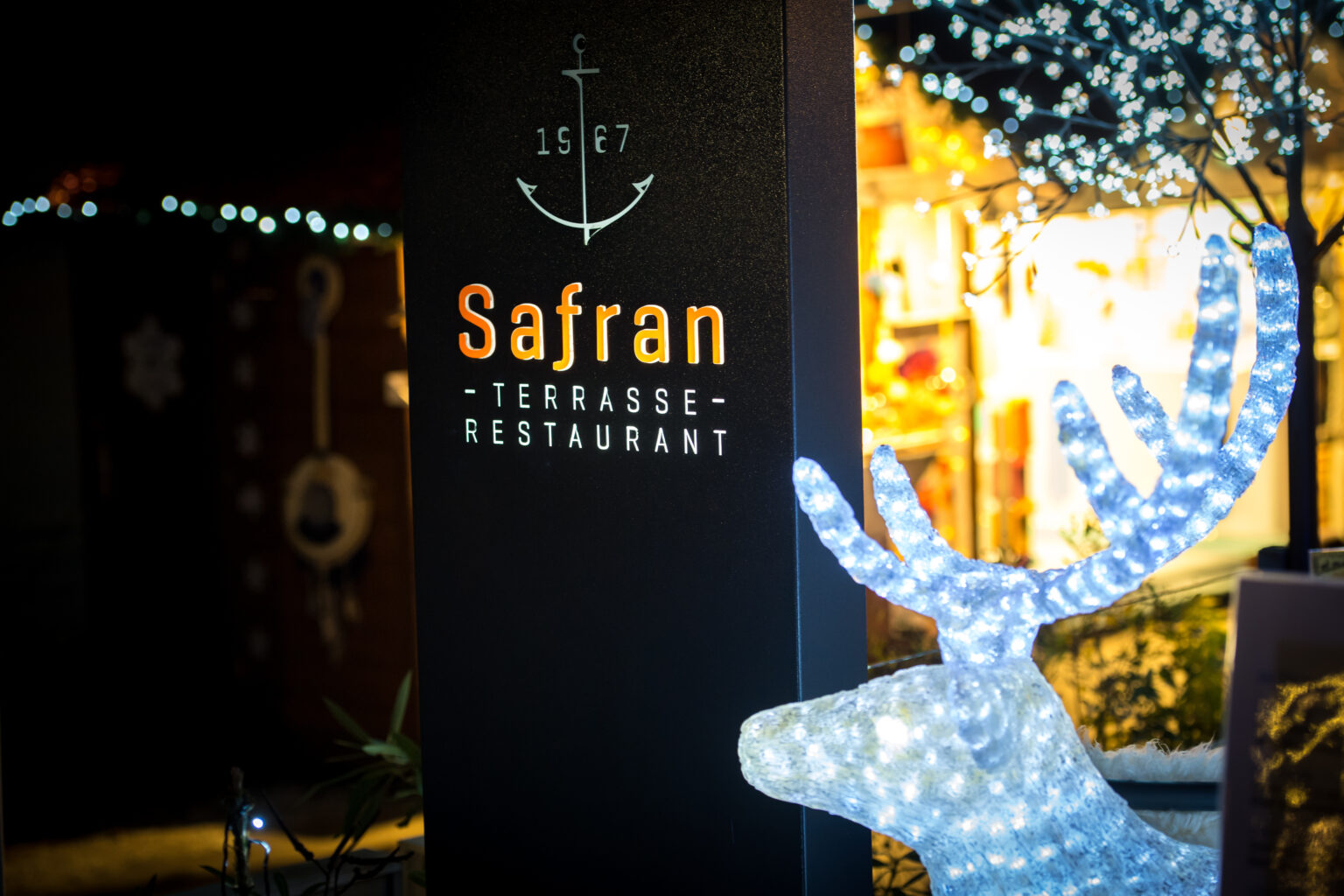 Safran Restaurant Terrace